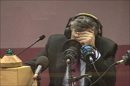Gordon Brown resigns as UK prime minister